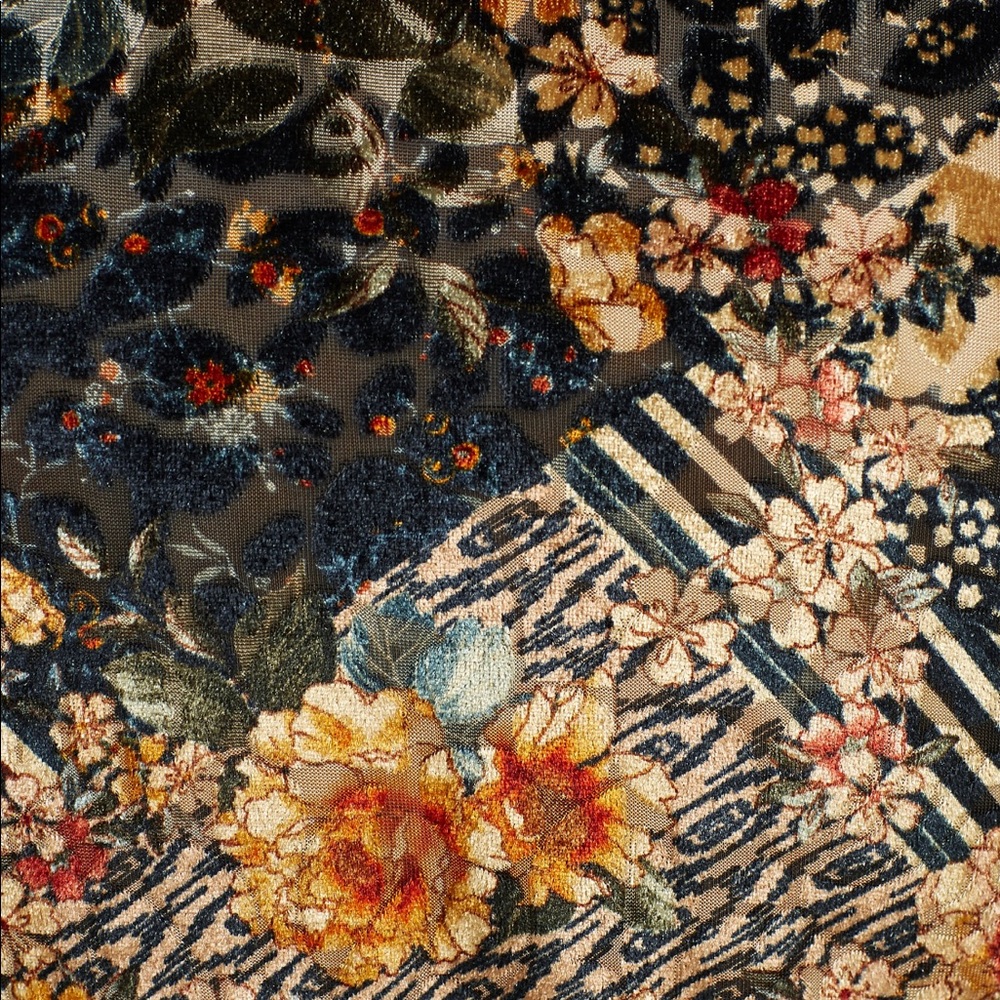 Zara floral velvet mini dress - Picture 7 of 7